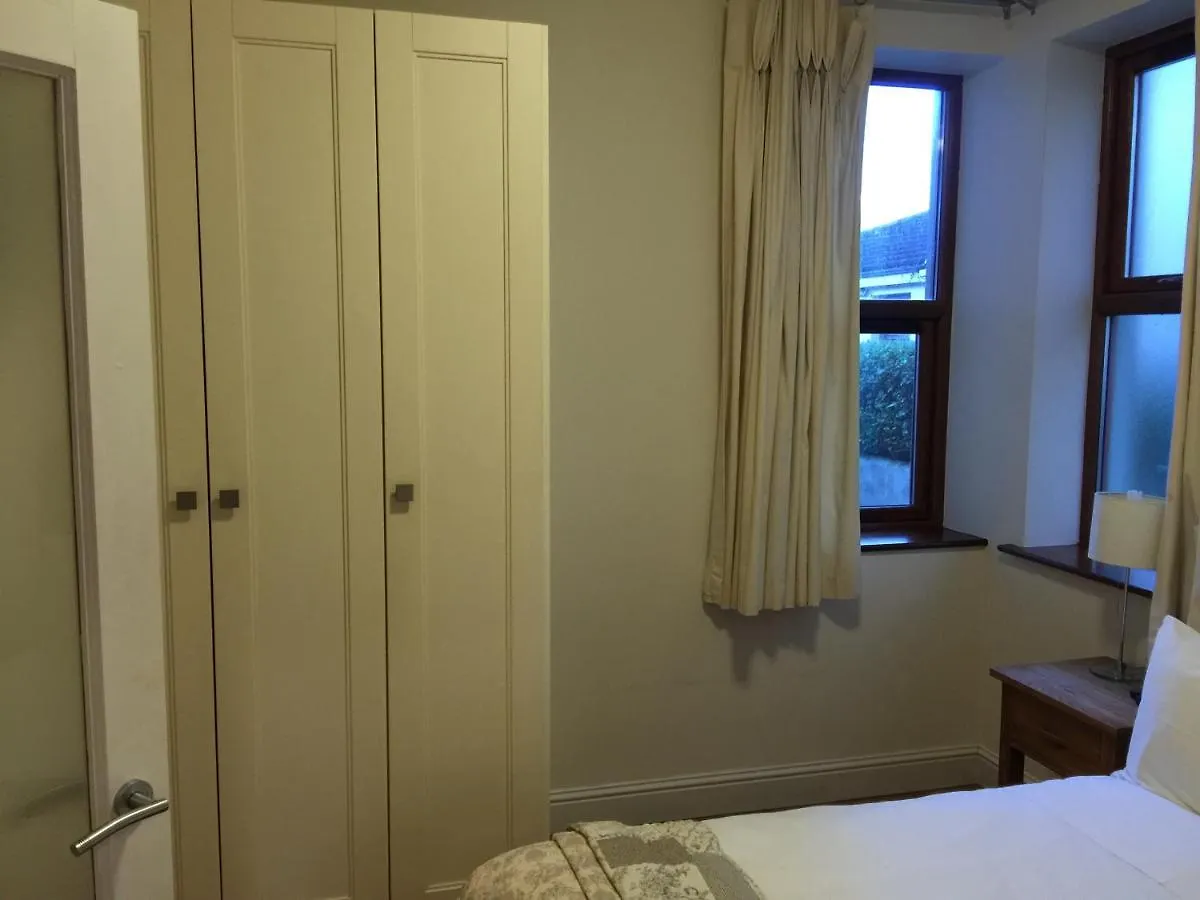 College View Apartments Cork 0*,